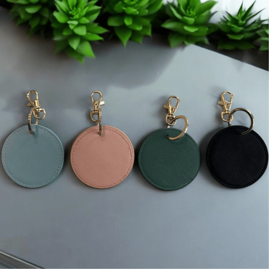 Personalised Round Keyring Tag - SeriouslyPersonal
