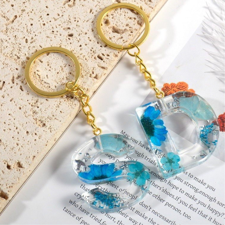 Personalised Resin Flower Initial Keyring’s | Handmade Flower Charms